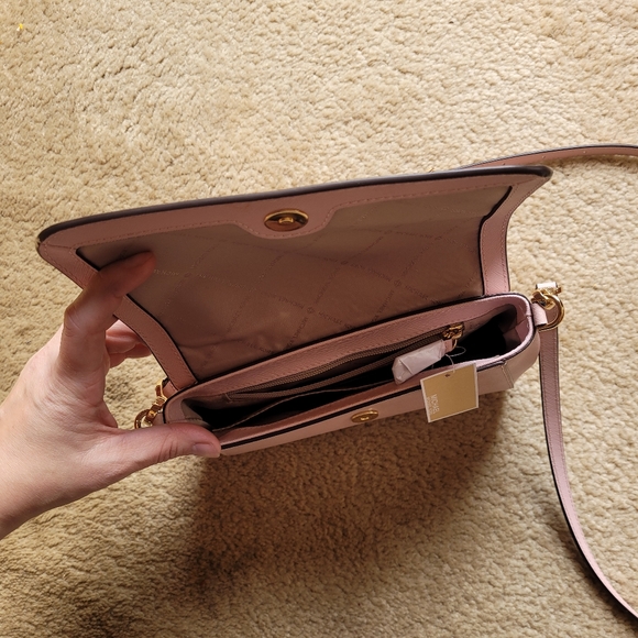 Brand new Michael Kors purse - Picture 2 of 4